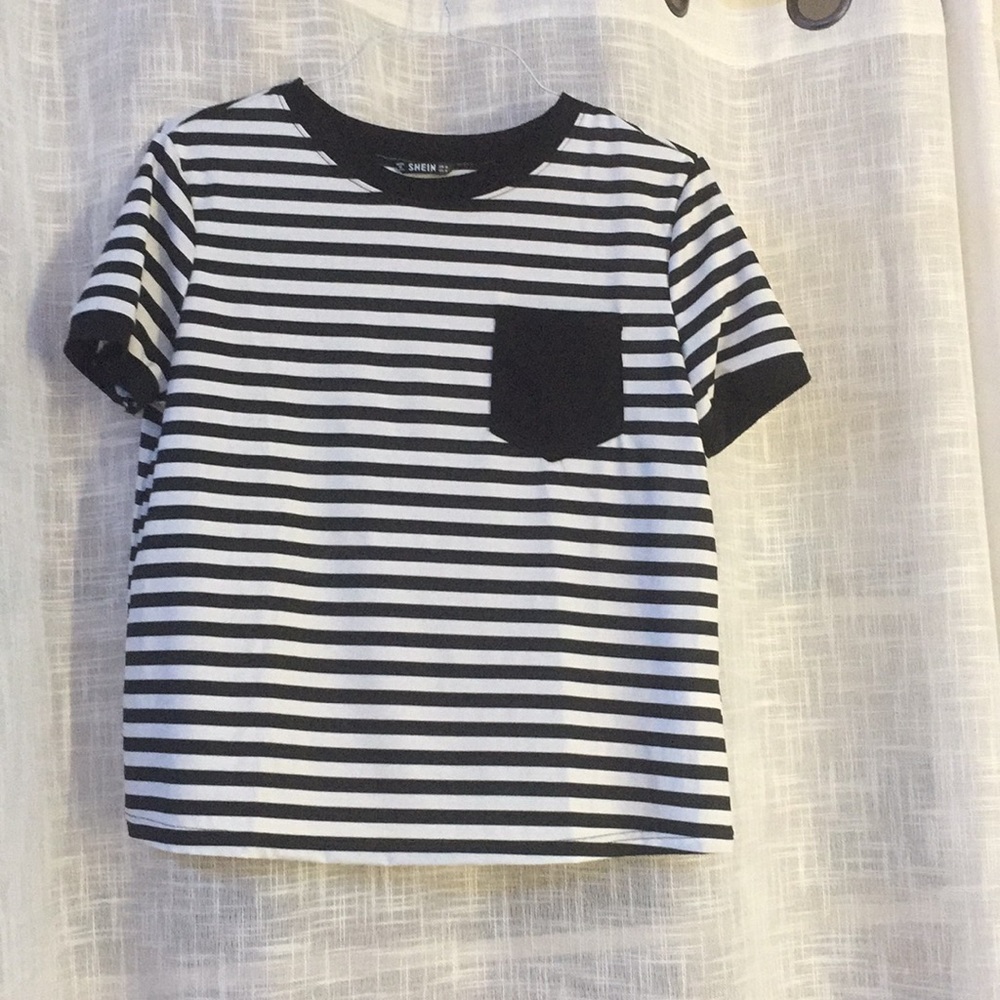 black and white striped t-shirt